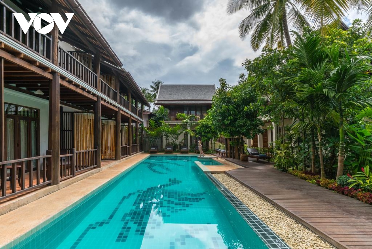 Hàng loạt khách sạn ở Luang Prabang (Lào) giảm giá phòng để thu hút khách du lịch